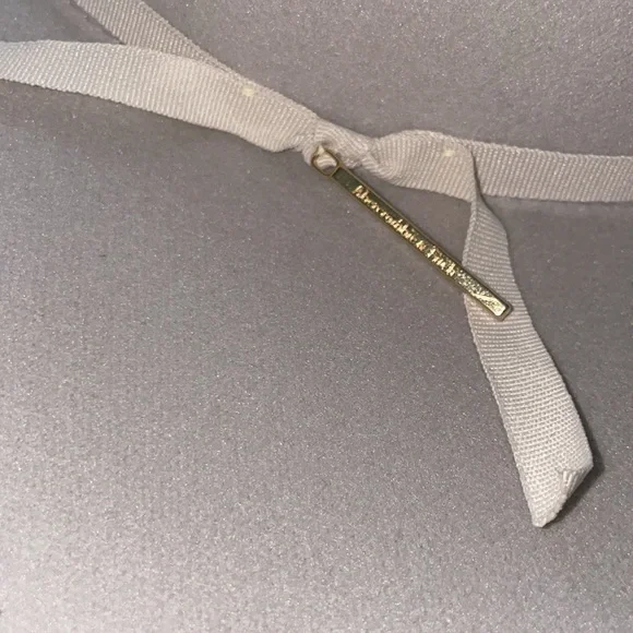 Abercrombie & Fitch Grey hat w/ bow - Picture 2 of 4